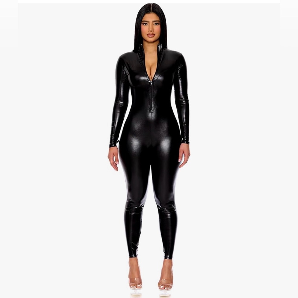 Forplay Glossy Bodysuit & Gloves